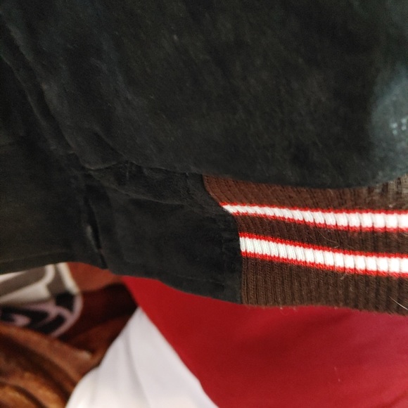 Cleveland Brown Jacket - Picture 6 of 10